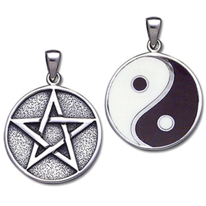 Vedhæng med Pentagram og Yin Yang i Sølv - 34mm