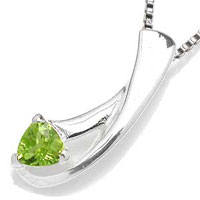 Vedhæng med Peridot 20mm – Elegant tilbehør til enhver lejlighed