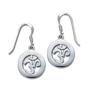 Sølv øreringe med AUM-symbol - Spirituelle Smykker